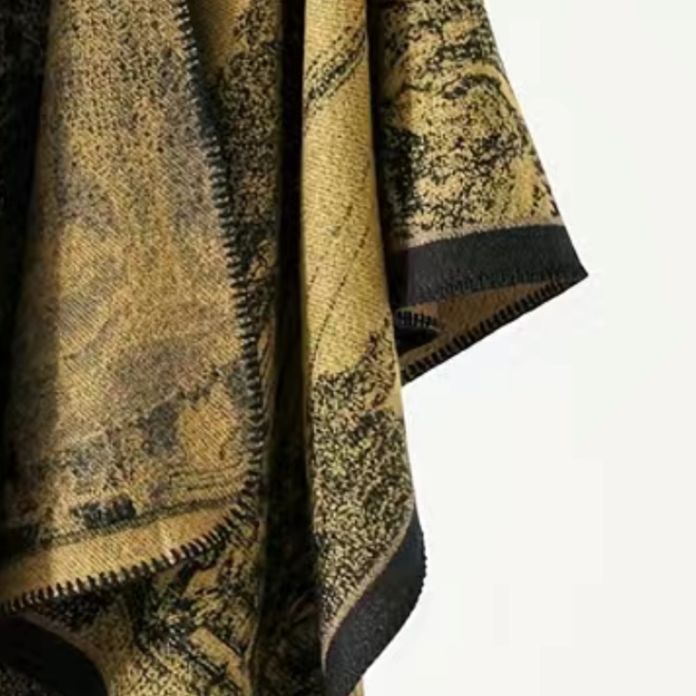 Beautiful Patterned Cape Cardigan - Picture 8 of 9